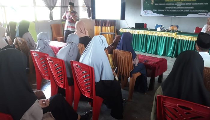 Jadi Narasumber Pelatihan Muballigh Muda, Lukman Tekankan Pentingnya Dakwah Bil Qalam