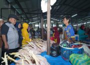 Jelang Ramadhan, Pj Bupati Luwu Bersama Tim Pengendali Inflasi Pantau Harga Bahan Pokok