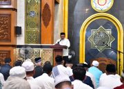 Salat Tarawih di Masjid Agung, Pj Wali Kota Palopo : Selamat Memasuki Bulan Suci Ramadan