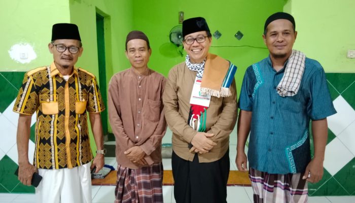 Tarawih Kedua di Masjid Nurul Hidayah, Wakil Bupati Imbau Anak Muda Tertib Bangunkan Orang Sahur