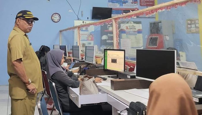 Kadis Dukcapil Luwu Utara Imbau Warga Yang Lakukan Mudik Untuk Pastikan KTP Ada di Dompet, IKD Ada di HP