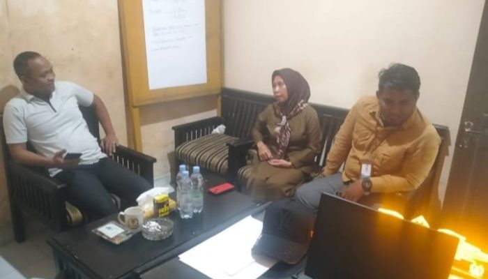 Camat dan Ketua Apdesi Tanalili Temui Kanit Reskrim Polsek Bone-Bone, Ini Tujuannya