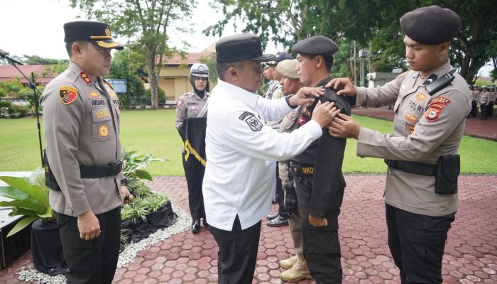 Pj. Bupati Luwu Pimpin Apel Gelar Pasukan Operasi Ketupat Tahun 2024