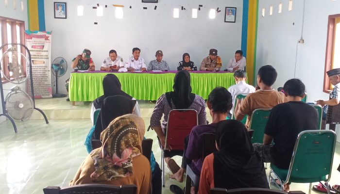Dalam Rangka Memeriahkan HUT Ke-26 Desa Tarra Tallu, Pemdes Gelar Rapat Persiapan