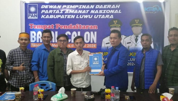 Diwakili Tim Keluarga, Suaib Mansur Pendaftar Pertama Bakal Calon Bupati dan Wakil Bupati Luwu Utara Di Partai PAN