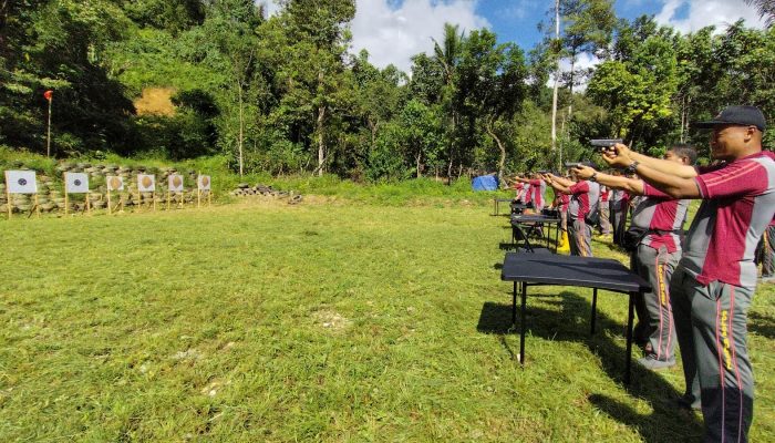 Kapolres Resmikan Lapangan Tembak M. Jasin Polres Palopo di Kelurahan Peta