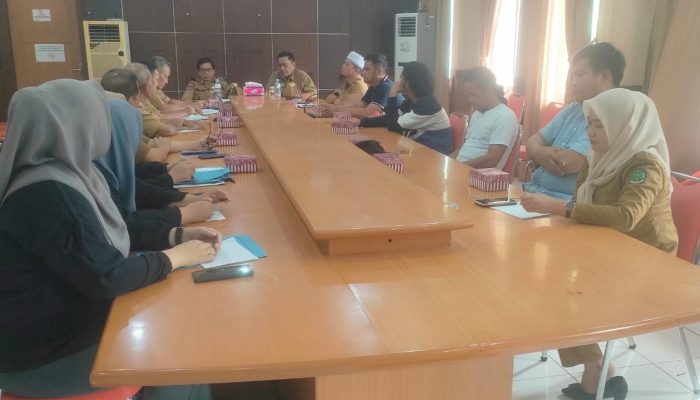 Wakil Bupati Luwu Utara Perintahkan DPUTRPKP2 Buat DED Saluran Permanen Kawasan Pasar Utara-Sa’pek