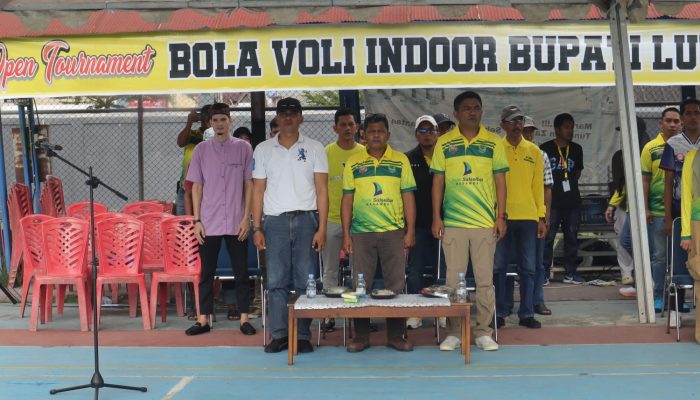 Kapolres Luwu Utara Hadiri Pembukaan Open Tournament Bola Voli Indoor Bupati Cup VI Tahun 2024