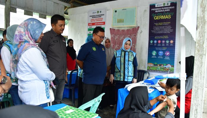 Pj. Wali Kota Bersama Pj. Ketua TP PKK Palopo Hadiri Gerakan Intervensi Serentak Pencegahan Stunting