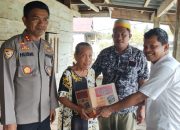Hut Bahayangkara Ke-78, Kapolres Luwu Utara Bersama Puluhan Offroader Salurkan Bantuan ke Warga Terdampak Banjir