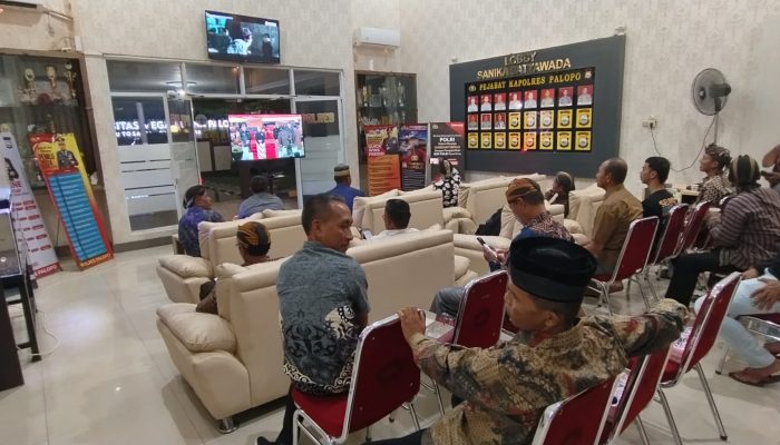 Polres Palopo Gelar Nobar Wayang Kulit Dalam Rangka HUT Bhayangkara Ke-78