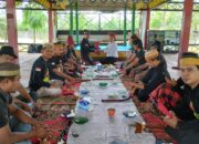 Komunitas Pemerhati Pusaka Bassi Tammi Lakukan Tompang Pusaka Di Makam Datuk Pattimang