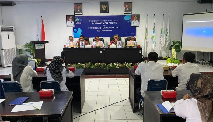 PERUMDA Tirta Mangkaluku Kota Palopo Laksanakan Kegiatan Diklat Manajemen Risiko untuk Karyawan