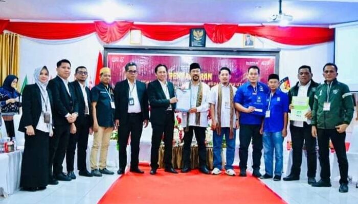 Diusung PAN dan PKB, AKAR Mendaftar ke KPU Sebagai Calon Bupati dan Wakil Bupati