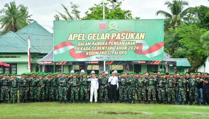 Kaban Kesbangpol Kota Palopo Hadiri Apel Gelar Pasukan Dalam Rangka Pengamanan Pilkada Serentak 2024