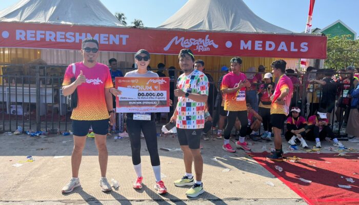 Ikuti Masamba Run, Runners Satya Haprabu Polres Palopo Raih Podium 4 Kategori 10 K Female