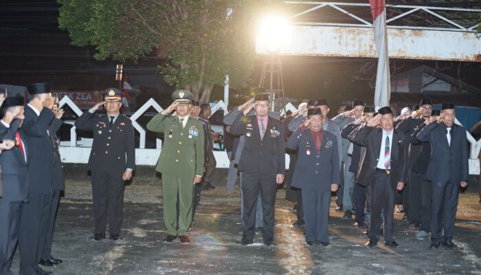 Pj. Wali Kota Palopo Bersama Forkopimda Ikuti Apel Kehormatan dan Renungan Suci di TMP Palopo