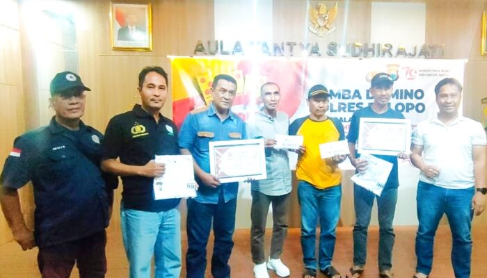 Diikuti 152 Pasang Peserta, Polres Palopo Adakan Lomba Domino Dalam Rangka Meriahkan Hut RI Ke-79