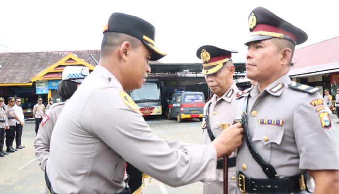 Kapolres Palopo Pimpin upacara Sertijab Kabag, Kasat dan Kasi