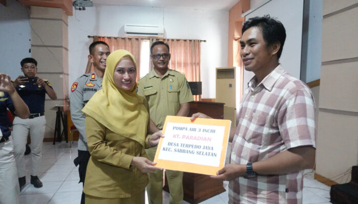 141 Poktan di Luwu Utara Terima Bantuan Alsintan Jenis Pompa Air
