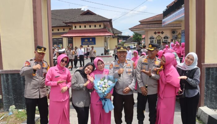 Pimpin Wisuda dan Purna Bakti Kabag Ren, Ini Pesan Kapolres Luwu Utara