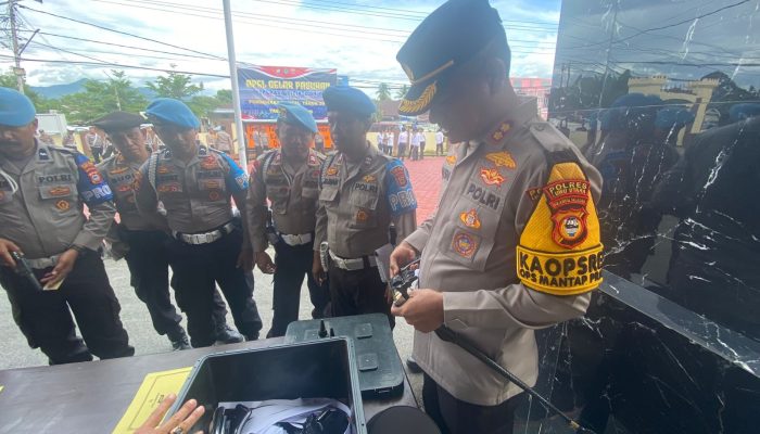 Kapolres Luwu Utara Periksa Senjata Api Milik Personil, Ini Tujuannya