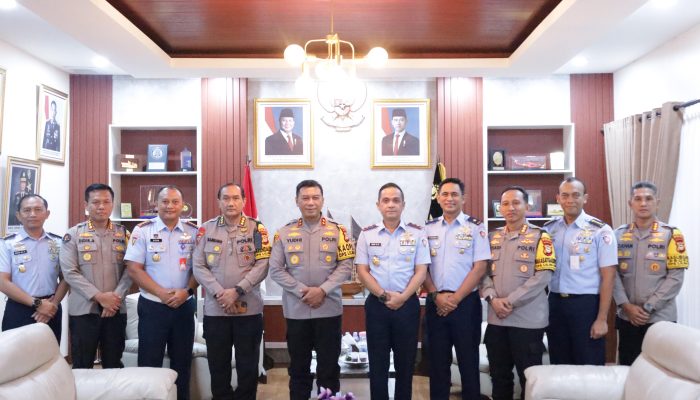 Kapolda Sulsel Terima Audiensi dan Silaturahmi Pangkoopsud II Marsekal Muda TNI