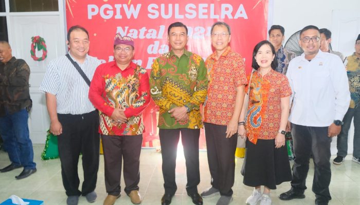 Kunjungi Gedung PGIW Sulselra, Kapolda Sulsel : Semoga di Tahun 2025 Penuh Berkat dan Kebahagiaan