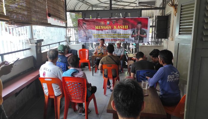 Kasubdit Polmas Ditibinmas Polda Sulsel Pimpin Kegiatan Minggu Kasih di Warkop Ko Heng