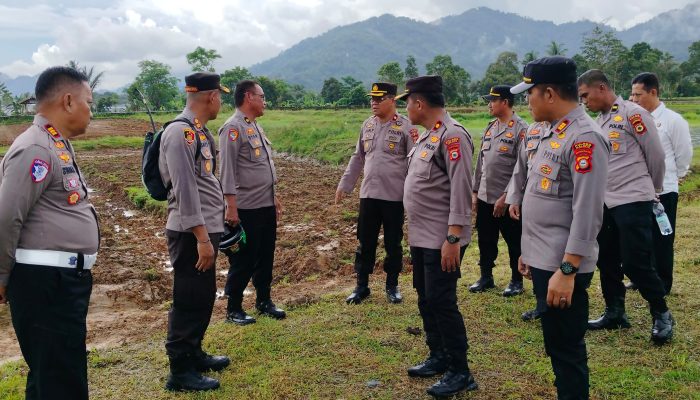 Dukung Gerakan Nasional Pangan Merah Putih, Polres Palopo Cek dan Kerjakan Lahan Program Ketahanan Pangan