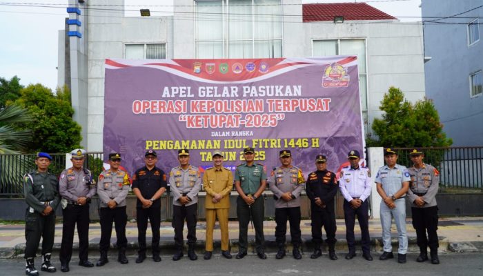 Jelang Hari Raya Idul Fitri 1446 H, Dandim 1403 Palopo Hadiri Apel Gelar Pasukan Operasi Ketupat 2025