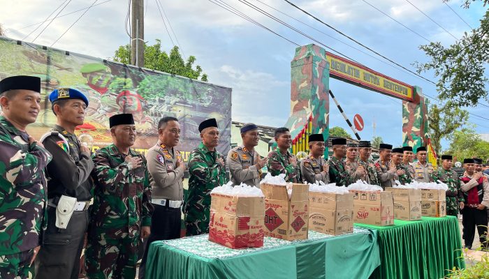 Pererat Sinergitas TNI – Polri, Polres Bersama Kodim 1403 Palopo Bagi Takjil dan Buka Puasa Bersama