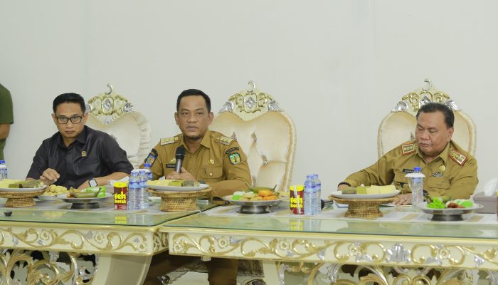 Bahas Soal penanganan Sampah, Bupati Luwu Gelar Coffee morning Bersama Ketua DPRD dan Kepala SKPD