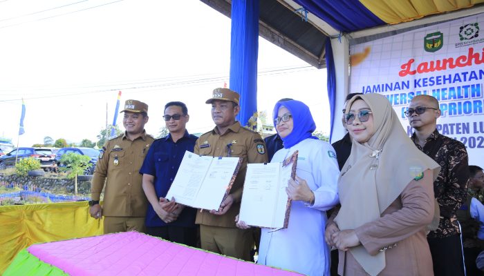 Wujudkan Pelayanan Kesehatan Berbasis KTP-el, Bupati dan Wakil Bupati Luwu Launching UHC Priortitas