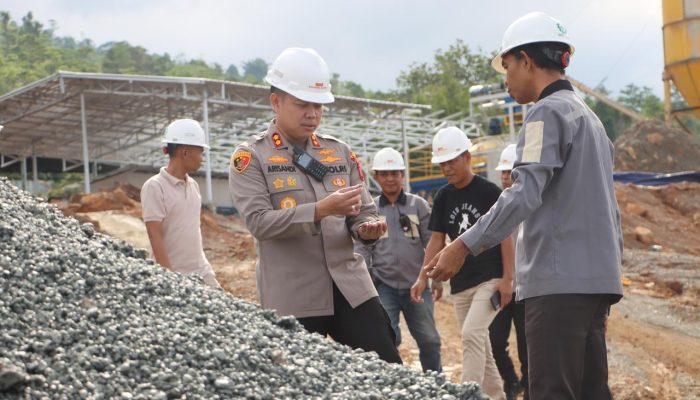 Kunjungi PT BMS, Kapolres Luwu : Tekankan Pentingnya Kesejahteraan dan Keselamatan Pekerja
