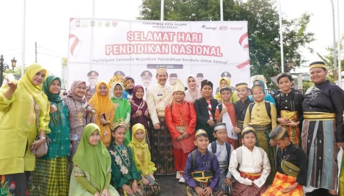 Pj Wali Kota Palopo Jadi Pembina Upacara peringatan Hardiknas
