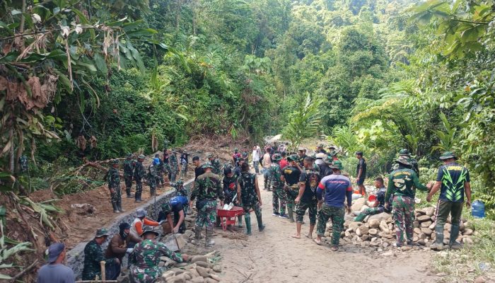 Satgas TMMD ke-124 Kodim 1403/Palopo Percepat Pembangunan Drainase di Desa Pincara