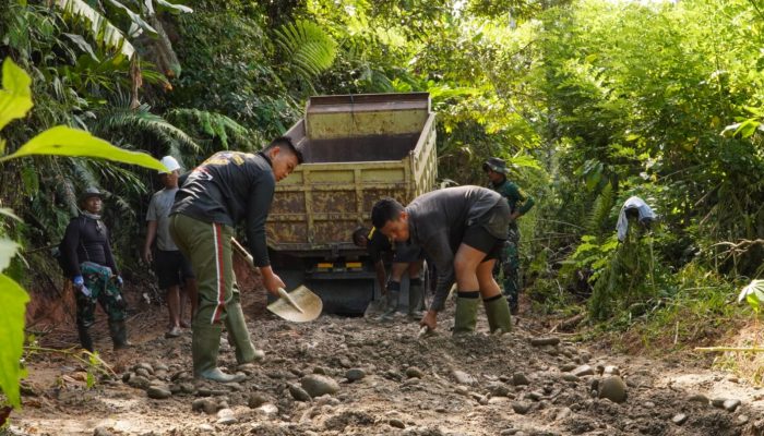 Tunjukkan Komitmen, Satgas TMDD Ke-124 Bangun Desa dari Pinggiran Demi Masa Depan Warga yang Lebih Baik