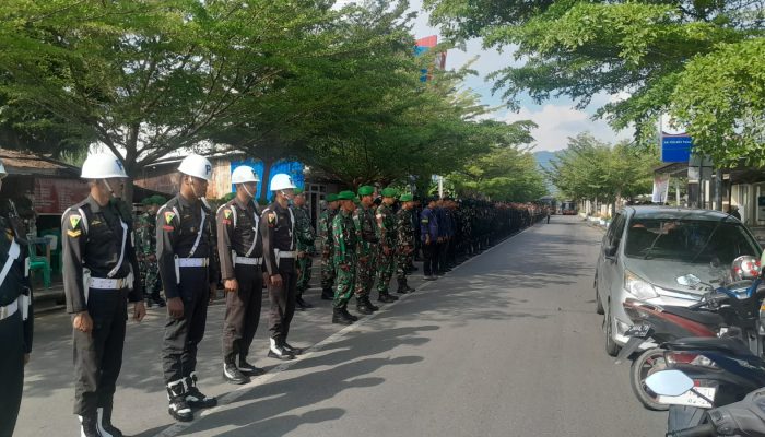 Apel Pengecekan Pergeseran Pasukan Pam TPS PSU Walikota dan Wakil Walikota Palopo