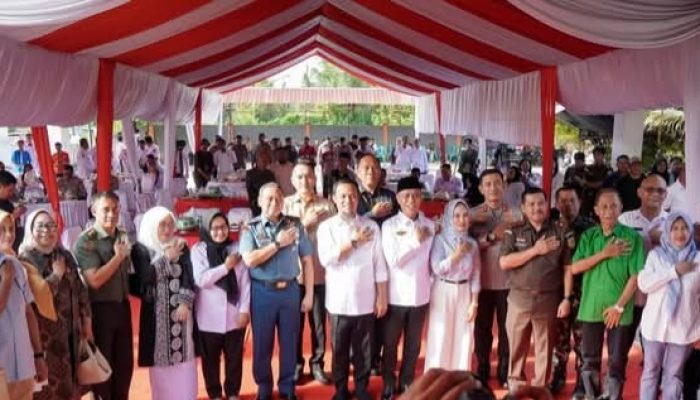 Gubernur Sulsel Bersama Pj. Wali Kota Palopo Hadiri Deklarasi Kampanye Damai di Kantor KPU Palopo