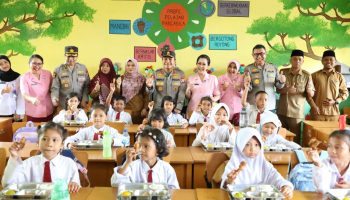 Polda Riau Resmi Luncurkan Program Satuan Pelayanan Pemenuhan Gizi