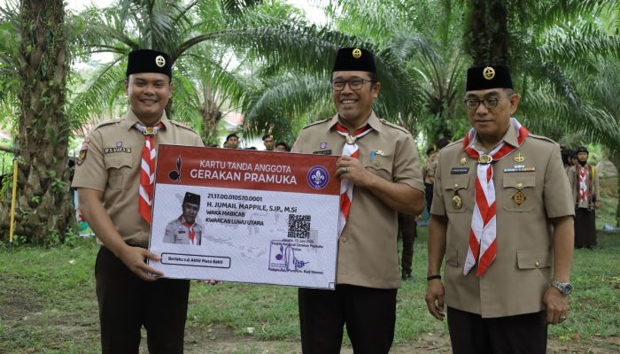Buka Kegiatan Rally Hiking, Wabup Jumail Harap Bangkitkan Rasa Percaya Diri Anggota Pramuka