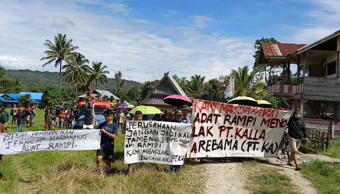 Tolak Masuknya Perusahaan PT. Kalla Arebama di Rampi, Ribuan Masyarakat Adat Rampi Gelar Aksi
