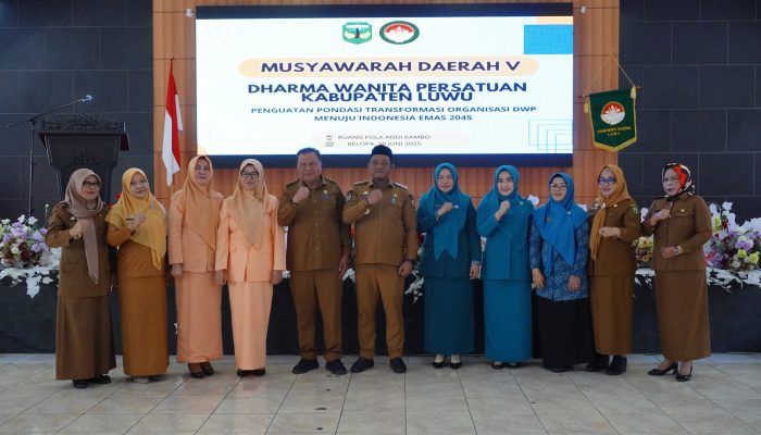 Buka Musda V DWP, Bupati Luwu Harapkan Istri ASN Dukung Kinerja Suami