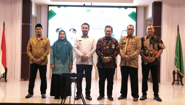 Buka Rakor Dinas Dukcapil se-Sulsel, Bupati Andi Rahim Tekankan Pentingnya Koordinasi Layanan Adminduk