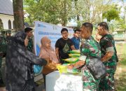 TNI-AD dan Bulog Bersinergi Gelar Gerakan Pangan Murah Beras SPHP dan Penyaluran Banpang
