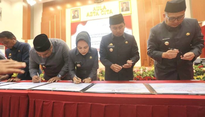 Wali Kota Palopo Tandatangani Komitmen Bersama Akselerasi Penerapan Manajemen Talenta di Makassar