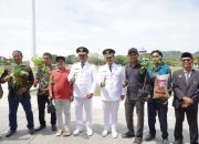Peringatan HUT Ke-80 Kemerdekaan RI, Bupati Luwu Serahkan Bibit Pertanian Senilai Rp.4,1 Miliar