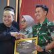 Kodim 1403/Palopo Terima Piagam Penghargaan dari KPU Sulsel