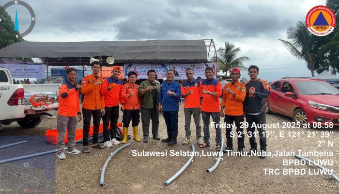 Bupati Luwu Perintahkan Personil BPBD untuk Penanganan Darurat Kebakaran di Sorowako dan Beri Bantuan Logistik